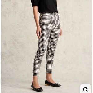 H&M Black & White Gingham Ankle Pants